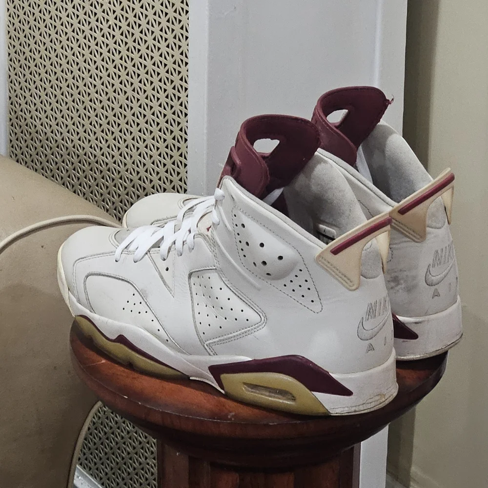 Jordan 6s - Picture 4 of 6